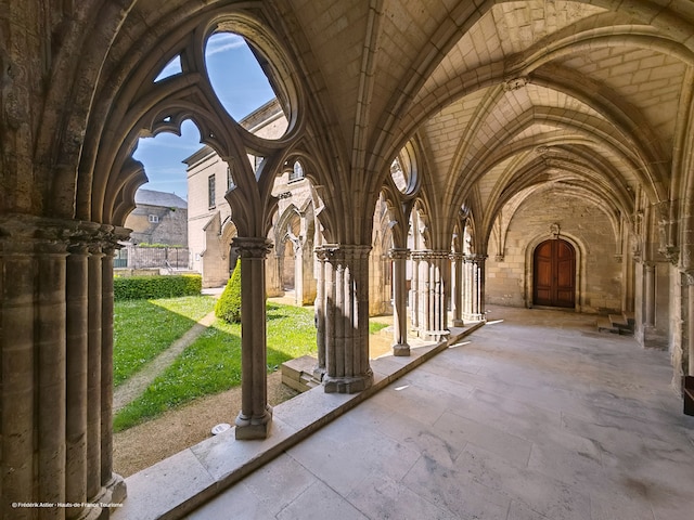 Abbaye de Saint Léger